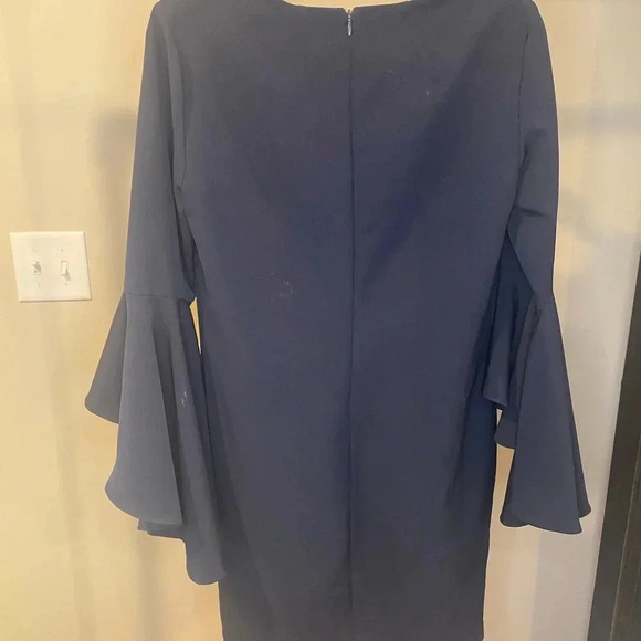 Prelude navy dress. Size 6. Perfect condition. V Neck made in India. - Picture 2 of 6